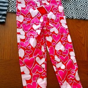 Printed heart leggings